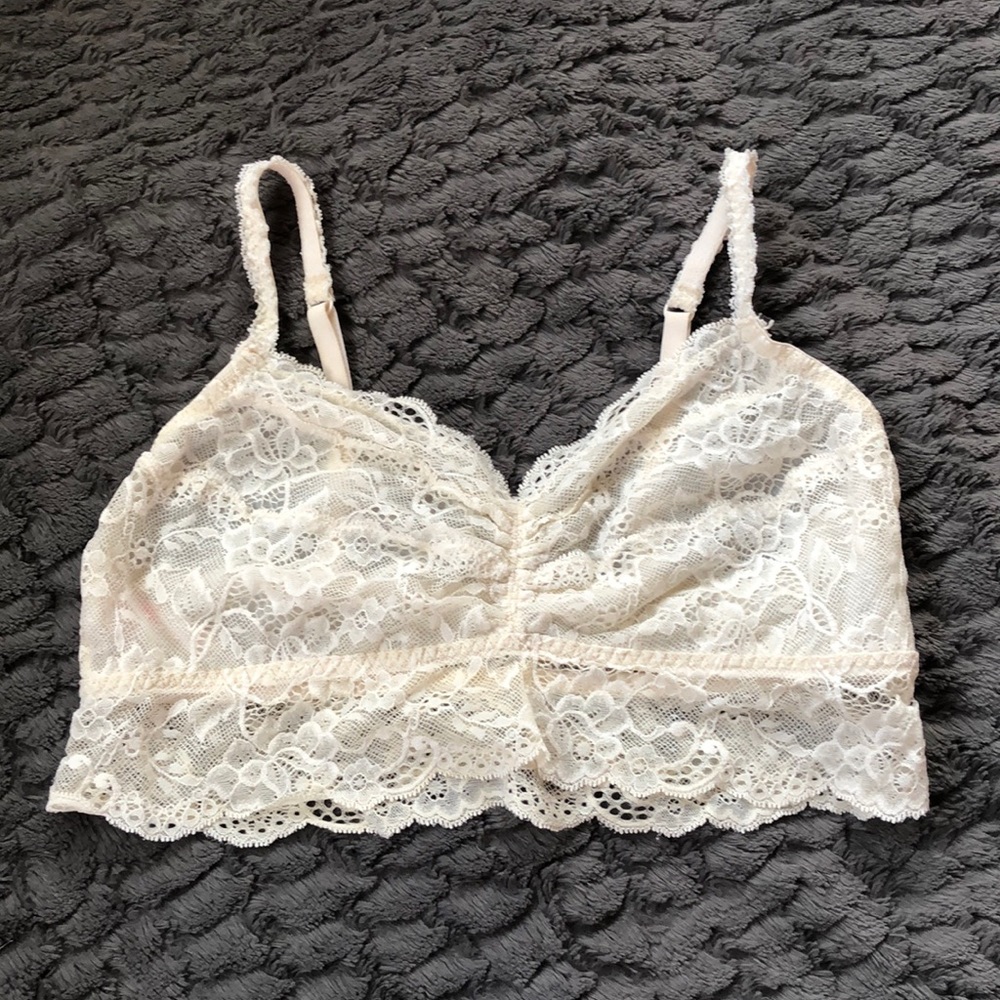 PINK Lace Cropped Bralette Large